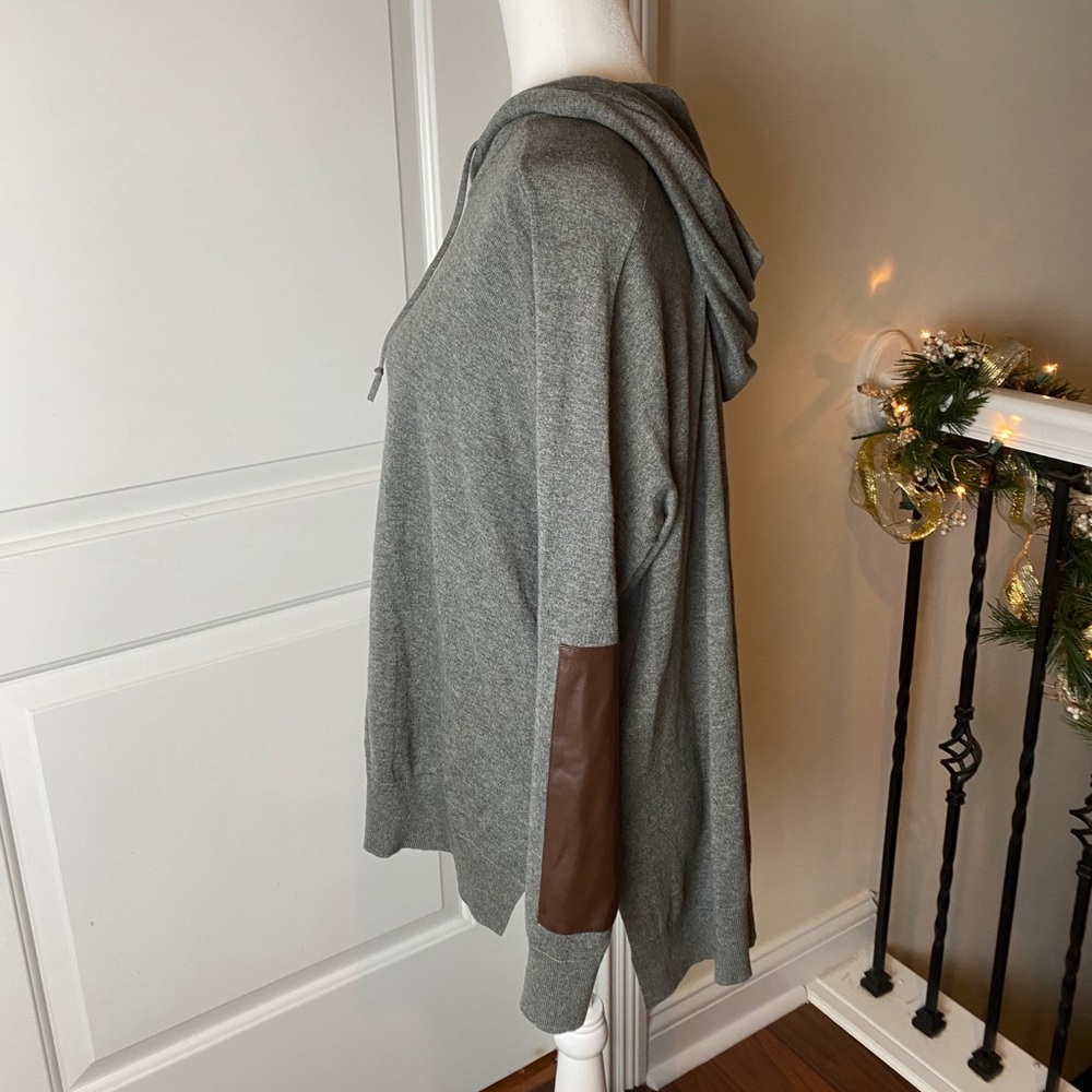Ralph Lauren Women’s Hoodie - Med